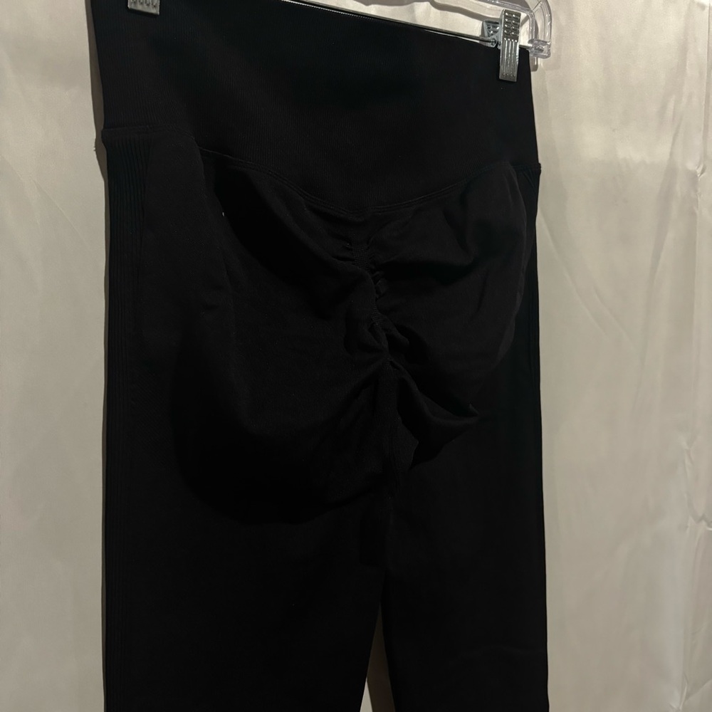 NWOT Scrunch Butt Sculpting Leggings 2 PACK Size Large - Picture 8 of 9